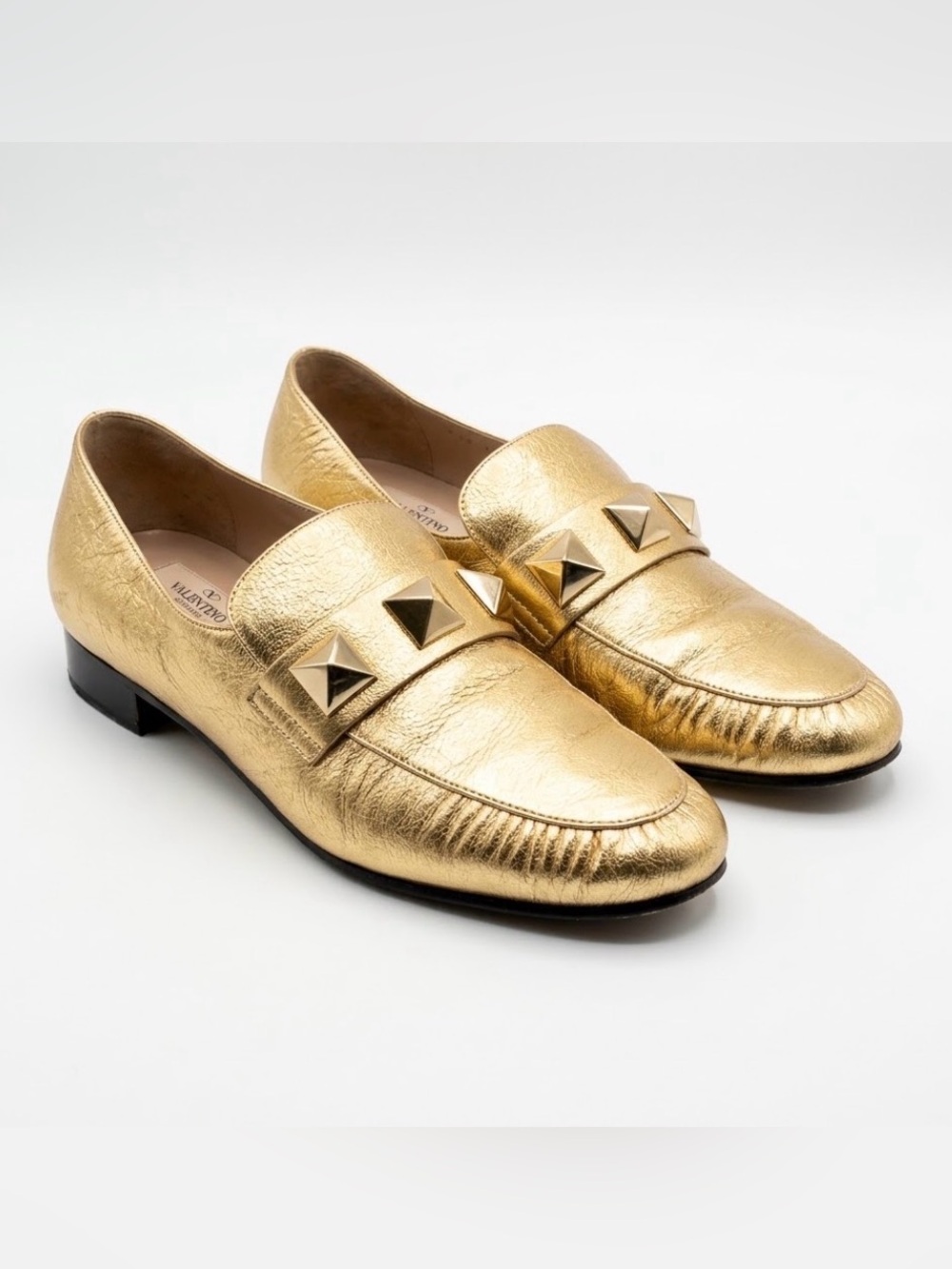 Valentino Garavani Roman Stud Gold Metallic Leather Loafers Size 40.5